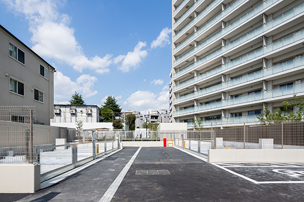 駐車場｜ザ・パークハウス中野弥生町テラス